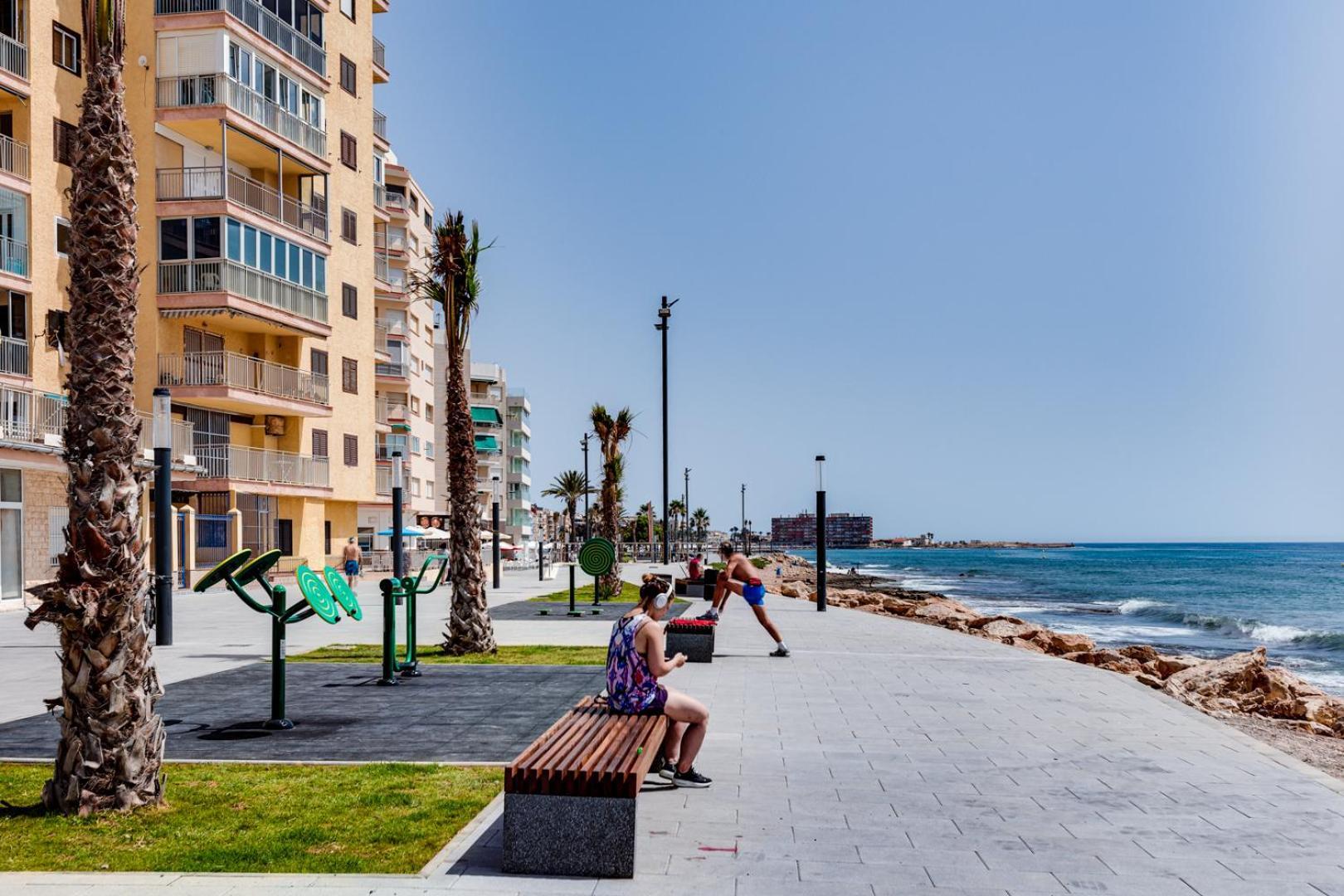 Calle Concordia 86, Two Bedroom Apartment, Up To 6 Guests, Near Del Cura Beach,Supermarket Mercadona And Central Bus Station Torrevieja Kültér fotó