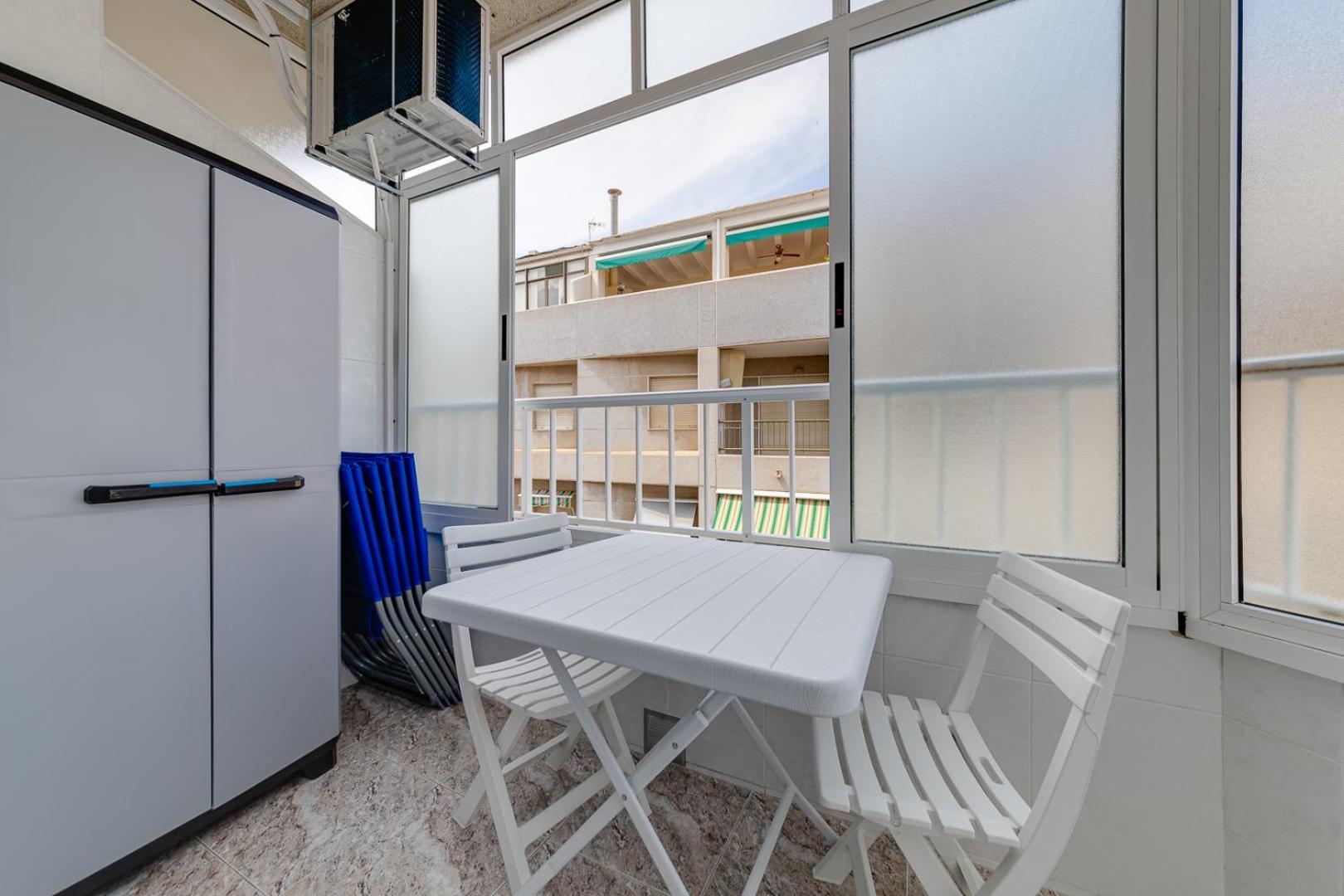 Calle Concordia 86, Two Bedroom Apartment, Up To 6 Guests, Near Del Cura Beach,Supermarket Mercadona And Central Bus Station Torrevieja Kültér fotó