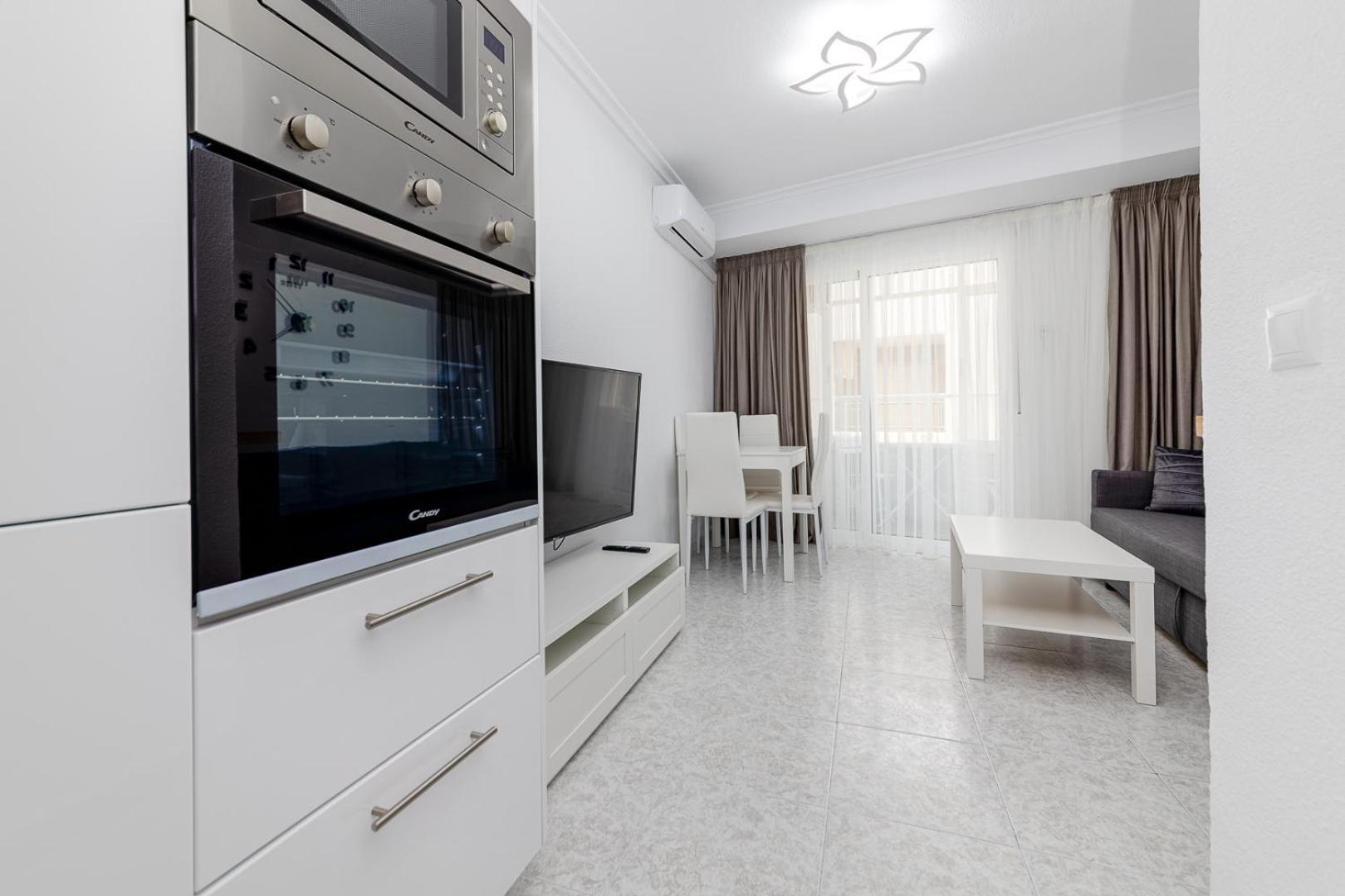 Calle Concordia 86, Two Bedroom Apartment, Up To 6 Guests, Near Del Cura Beach,Supermarket Mercadona And Central Bus Station Torrevieja Kültér fotó
